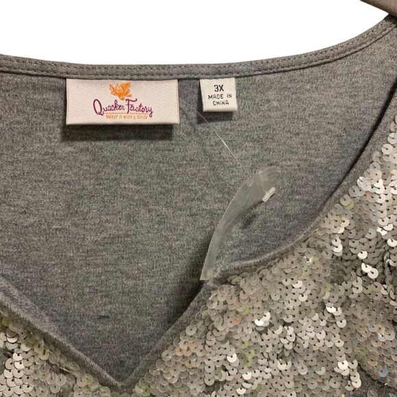 Quaker Factory Womens Gray Sequined V Neck Top 3X Boho Luxe Casual Glam Party - Picture 3 of 7